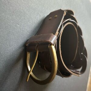 American Eagle Women’s 100% Leather Belt Size Small